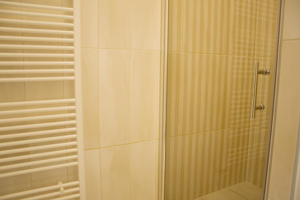 Flowers City Center Apartments Загреб Стая снимка