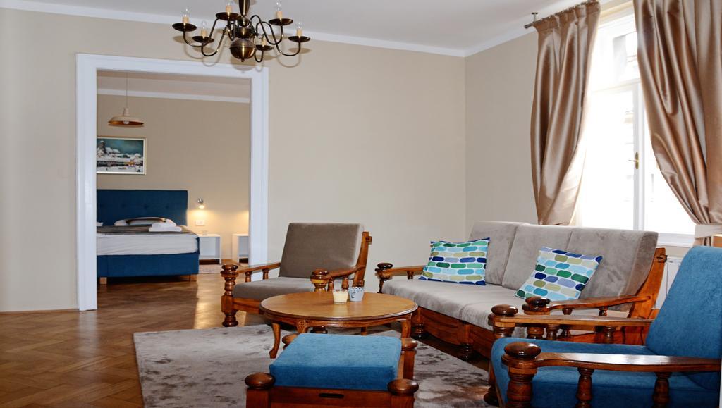 Flowers City Center Apartments Загреб Екстериор снимка