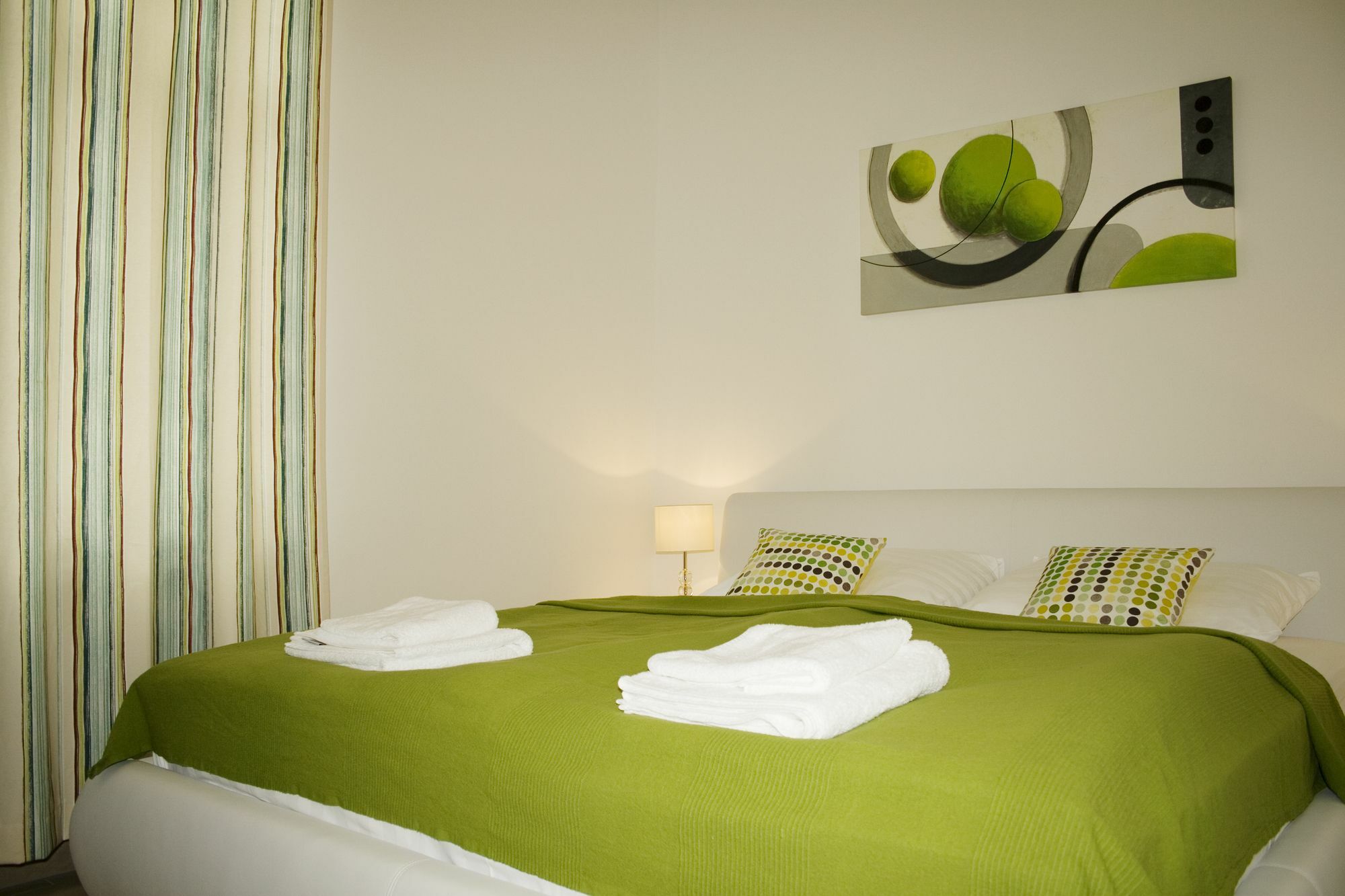 Flowers City Center Apartments Загреб Екстериор снимка
